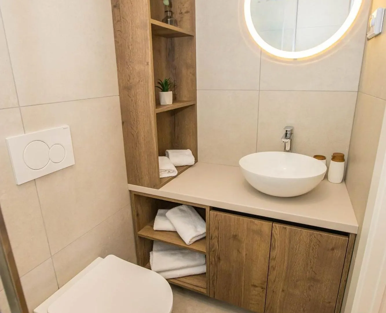 Jacuzzi House Mia Villa Gajana Vakantiehuis