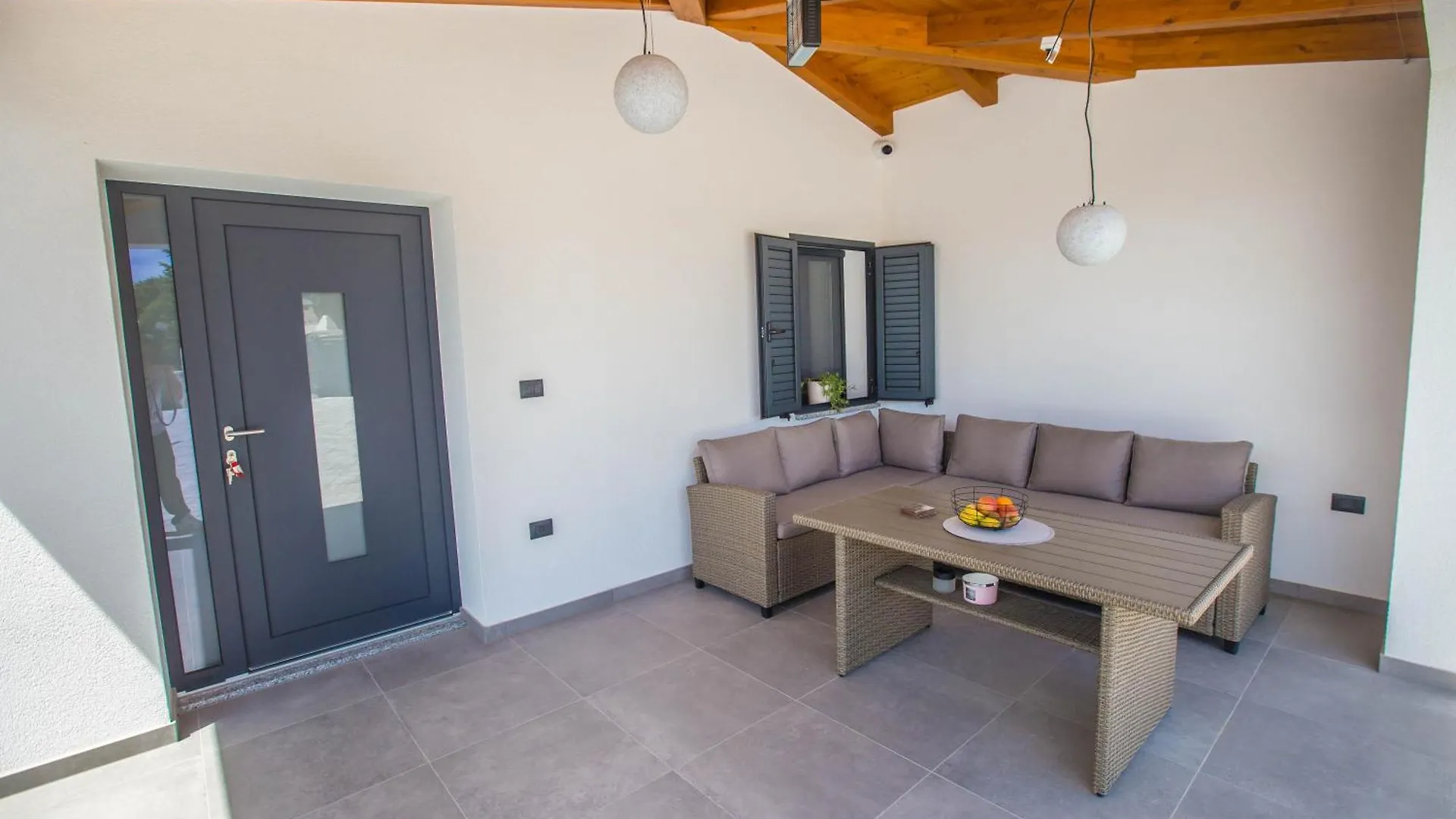 Jacuzzi House Mia Villa Gajana 0*,